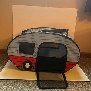Camper Pet Carrier